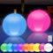 FTJKGH Lampe Solaire Flottante pour Piscine, 2 Pièces 13.4In LED Lampe Flottante Piscine Solaire, IP68 Solaire Boule Lumineuse Piscine 16 RGB Solaire Lampe Flottante Sphère Lumière Pour Jardin Pelouse