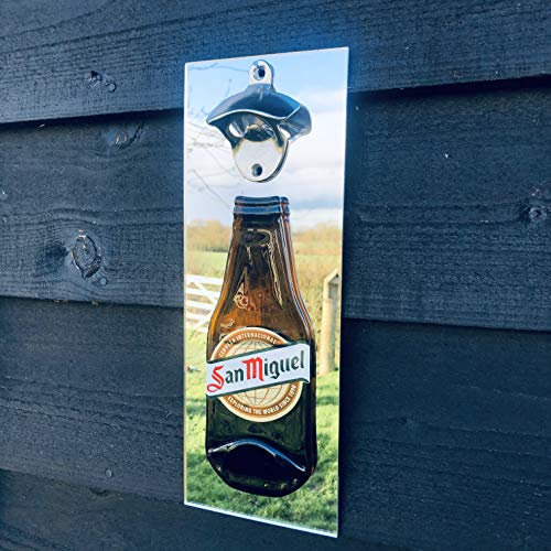 Abrebotellas de Cerveza San Miguel, Abridor Destapador Montado en Pared con Fondo Acrílico Espejado, Fabricado en Reino Unido