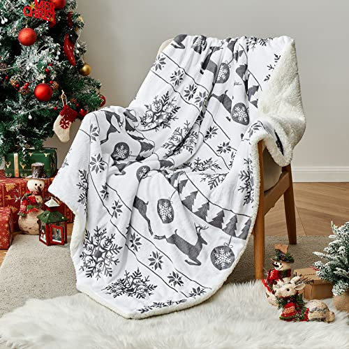 MIULEE Kuscheldecke Weihnachts Sherpa Decke Warme Lammdecke Wohndecke Davidshirsch Weihnachtsbaum Schneeflocken Muster Sofadecke Dicke Tagesdecke Couchdecke Überwürfe für Sofa Bett 125x150 cm Grau