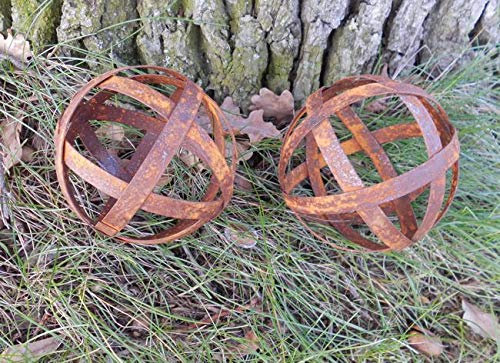 Deko-Impresion Zwei Kugeln Dekokugeln aus Flacheisen Gitterkugeln massiv Rost je 10cm