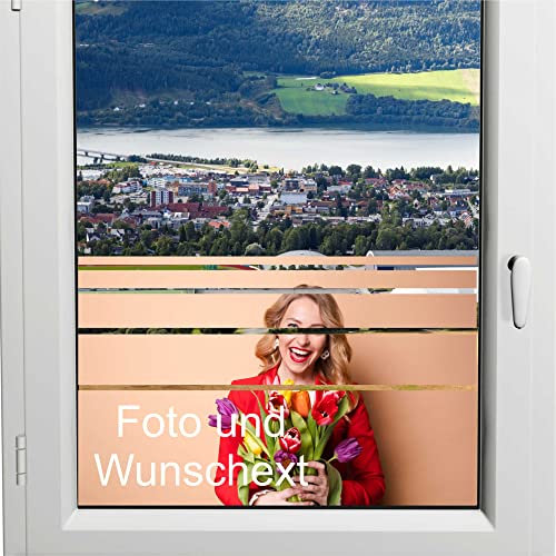 INDIGOS UG - Fensterfolie Blickdicht Küche mit eigenen Text - personalisiert mit Wunschtext & Foto - Milchglasfolie selbstklebend - Sichtschutzfolie Fenster im Bad, Kinderzimmer, Wohnzimmer