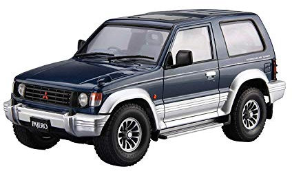 Aoshima 1991 Mitsubishi Pajero V24WG Matel Top Wide XR-II 1:24 Model Kit Bausatz 056974
