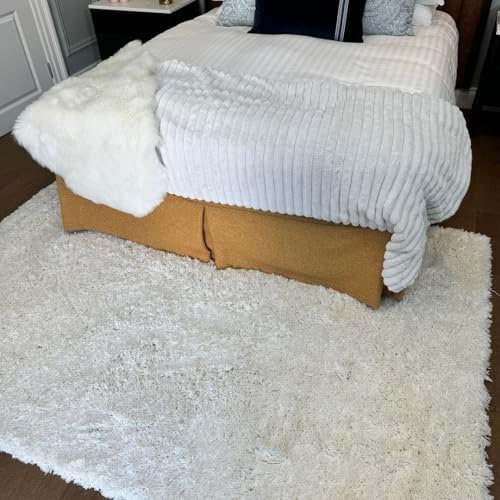 Shaggy Cream Soft Insulating Rug High Pile Thick Solid Colour Warm Touch Living Area Bedroom Rugs 120cm x 170cm (3ft 11 x 5ft 7)