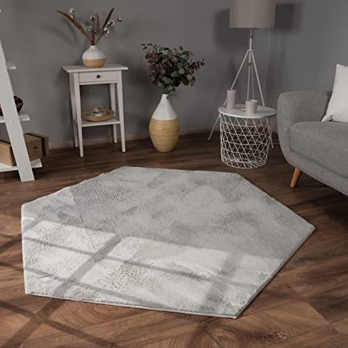 Paco Home Teppich Wohnzimmer Kunstfell weich waschbar modern elegant pflegeleicht Felloptik Uni Seidenglanz flauschig Kurzflor, Grösse:150x170 cm Sechseckig, Farbe:Grau