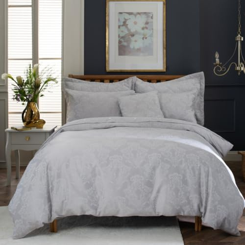 Versailles Jacquard Duvet Cover Set – Polycotton Front with Cotton Blend Reverse – Elegant Damask Design – Silver or Natural – Includes Pillowcases – Single to Super King Sizes [Ki-Si]