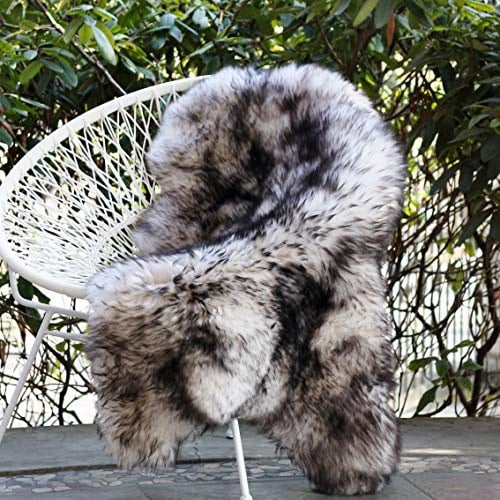 Lammfell Schwarzwald 100-110 cm echtes Merino Schaffell kuschelig weich Teppich ökologische Gerbung von deutschen Schäfereien Naturform Dekofell Premium Schaffell Läufer Sitzunterlage