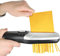 FISHTEC Elektrischer Aktenvernichter – Tragbarer & Kompakter Papierschredder – Schnelle Zerkleinerung von Papier, Rechnungen & Dokumenten – USB-/Batteriebetrieb – 26 x 8 cm – Grau & Schwarz