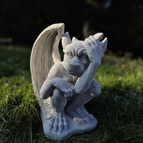 Gargoyle Wächter Statue aus Steinguss – Mittelalterliche Dekofigur für Garten, Terrasse & Fassade: Frostsicher, Winterhart & Wetterfest – Großformatige Steinstatue (43 cm Höhe, 23 kg Gewicht) in Grau