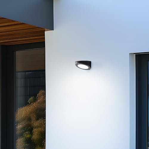 Lightbox LED Außenwandlampe | 16 x 16 cm | Outdoor Wandleuchte mit Solar-Paneel & Bewegungsmelder & IP44 | Hausfassade und Terrasse | 520 lm, 4000 K (warmweiß) | aus Kunststoff | in Schwarz