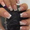 Hebterrka 24 Stück French Tips Press on Nägel, Kurze Quadratische Falsche Nägel, Nude Pink Volldeckende Nagelkleber mit Glitter Pailletten Design, Weiße Nagelspitzen