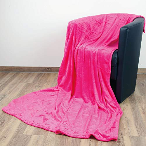 Bestlivings Kuscheldecke Celina 70x100 cm – weiche Wohndecke in Pink | 220g/m² Mikrofaser, beidseitig gleich weich & flauschig – wärmend und leicht, ideal für Kinder, Sofa, Couch und unterwegs