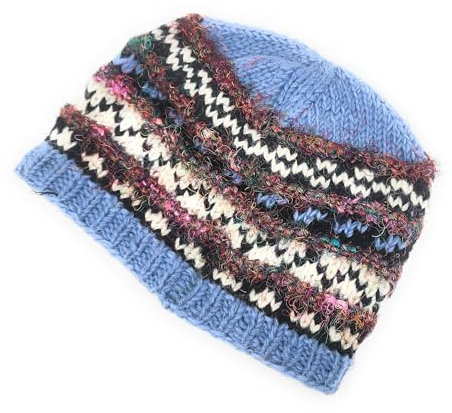 Handgestrickte Wolle und recycelte Seide, Beanie-Mütze mit Fleece gefüttert, hergestellt in Nepal, Hell, blau, Einheitsgröße