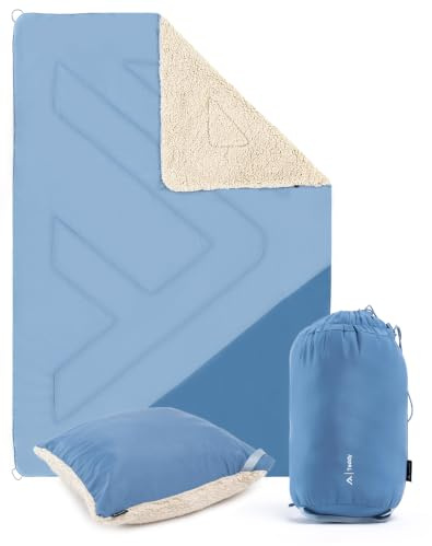 qeedo Teddy Junior Kuscheldecke Kinder 140 x 100 cm – wasserabweisend & raschelfrei, weiche Teddy Fleecedecke, Campingdecke mit Poncho-& Kissenfunktion, Decke für Zuhause, Garten und Camping