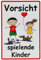 UvV Warnschild Vorsicht spielende Kinder 60 x 45 cm reflektierend - hochwertiges Alu-Dibond Schild - Bedruckt mit reflektierender Folie - Gute Sichtbarkeit auch bei Dunkelheit (weiß-groß XXL)