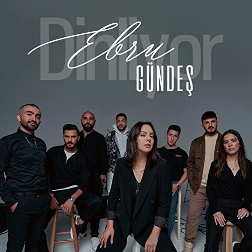Ebru Gündeş Dinliyor