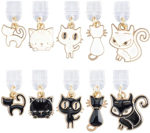 SUNNYCLUE 1 Box 10 Stile Katzen Staubstecker Anhänger Typ C Telefon Ladeanschluss Stecker Anhänger Schwarz Weißes Metall Süßes Kätzchen Modischer Handy Staubschutz Für Kindle Laptop Kopfhörer Typ C Re