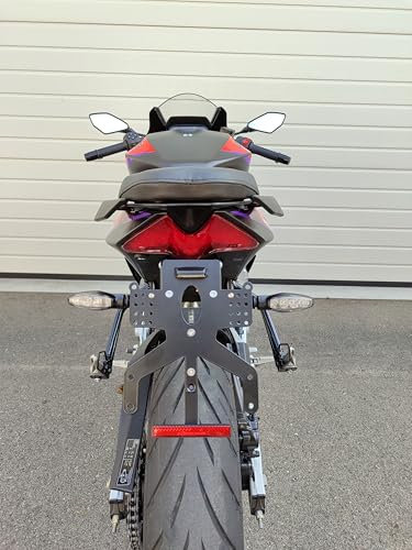 kurzer Kennzeichenhalter GroFaTec kompatibel mit Aprilia RS 457 2024 Kennzeichenträger REVO Tail Tidy rs457 Heckumbau kurzes Heck rs-457
