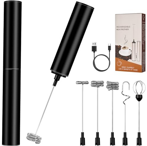 Milchschäumer Elektrisch USB-C mit 5 Wechselbaren Edelstahl-Schneebesen–2 Einstellbare Geschwindigkeiten (11.000/13.000 U/min), Wasserdichter Aufschäumer für Kaffee, Latte, Cappuccino, Matcha(Schwarz)