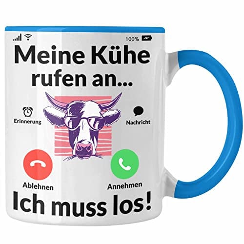 Trendation - Meine Kühe Rufen An Tasse Geschenk Landwirt Bauer Geschenkidee Landwirtin Kuh Grafik (Blau)