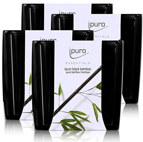Essentials by Ipuro Duftkerze black bamboo 125g - Kräftig, grüne Frische vereint mit einer holzigen Nuance – ein herb-frischer Duft (4er Pack)