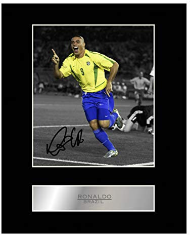 Ronaldo Brazil Fotodruck mit Autogramm und Passepartout