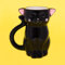 Fluffy Dreams – La grande tasse en céramique cutie Cat Love 3D pour chats en céramique Noir/rose,Peinte à la main pour les amoureux des chats, de thé, de boissons dans un emballage cadeau