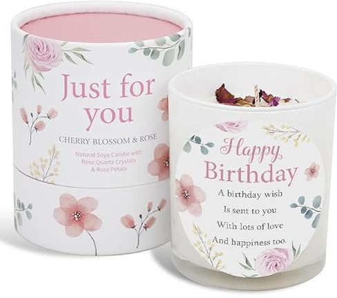 Happy Birthday-Kerze ist EIN tolles Geschenk für Frauen und Frauengeschenke Frauen. Geburtstagsgeschenke. SOYA-Kerze mit Rosenquarz und Rosenblättern.