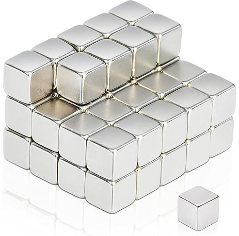 MAGXCENE 5x5x5mm Magnete Stark, Neodym Magnet Extra Stark Magnete Rechteckig, Mini Magnete Klein Magnete für Kühlschrank Magnettafel Whiteboard Basteln Büro 50 Stück