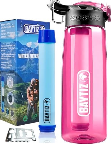 BAYTIZ | Gourde Filtrante + Paille de Survie au Charbon Actif - Bouteille Filtre à Eau Nomade : Voyage Randonnée Trek Camping Kit Purificateur Réutilisable + Boussole Plastique Sac Pluie Catastrophe