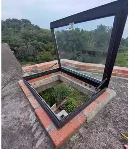 claraboya Ventana de techo universal para ático/sótano, Tapa del Skylight de aluminio personalizable con accesorios, Pequeña escotilla de techo para el exterior(55x50cm/21.7x19.7inch)