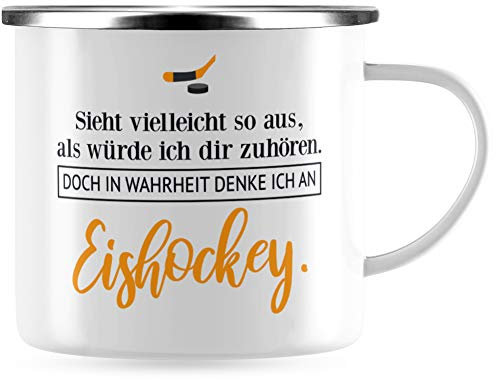 JUNIWORDS Emaille-Tasse, Sieht vielleicht so aus, als würde ich dir zuhören. Doch in Wahrheit denke ich an Eishockey (1001718), Silberner Tassenrand