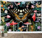 LB Wandteppich Goth Schädelmotte Wandtuch Roter Pilz Grüne Pflanzen Lila Blume Wandbehang Mondphase am schwarzen Nachthimmel Tapisserie für Wohnzimmer Schlafzimmer Wohnheim Wanddeko,235x180cm