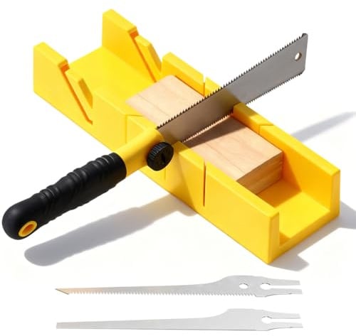 Cassa per Tagli Obliqui con Set di Seghe Giapponesi, Set di 4 Seghe Manuali per Legno e Plastica – Tagli Obliqui e Angolari Precisi con 3 Lame - Sega Circolare per Legno con Guida per Tagli Obliqui