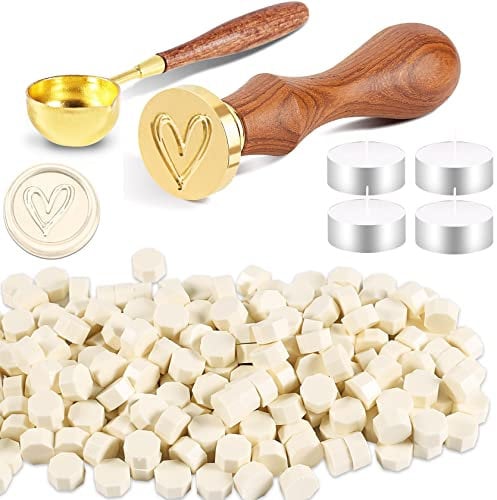 Foonii 200 Stück Siegelwachs Perlen Set Wachssiegel Stempel mit 1 Siegelstempel, 1 Schmelzlöffel, 4 Teelichte | Siegellack Perlen Set für Umschlag/Einladungen/Karten/Geschenk (Herz,Dunkelweiß)