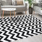 Mazovia Modern Teppich - Kurzflor - Teppich für Wohnzimmer, Schlafzimmer, Esszimmer - ÖKO-TEX Wohnzimmerteppich, Robust und pflegeleicht, Niedrige Florhöhe – Teppiche - Schwarz und weiß 180 x 250 cm