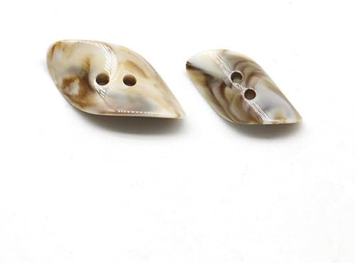 CZHJM 38 * 19MM 50PCS Grüne Unregelmäßige Harz Zahn Knöpfe Horn Knebelknöpfe Für Windjacke Mantel Nähen Taste Harz Oliva Knöpfe