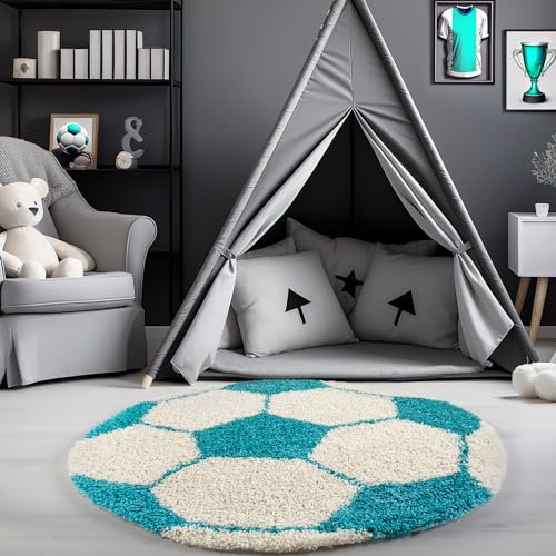 Carpetsale24 Kinderteppich Rund 120 cm Blau Weiß – Weicher Hochflor Spielteppich mit Fußball Motiv – Pflegeleicht & rutschfest – Ideal für Jungenzimmer & Mädchenzimmer im Jugendstil