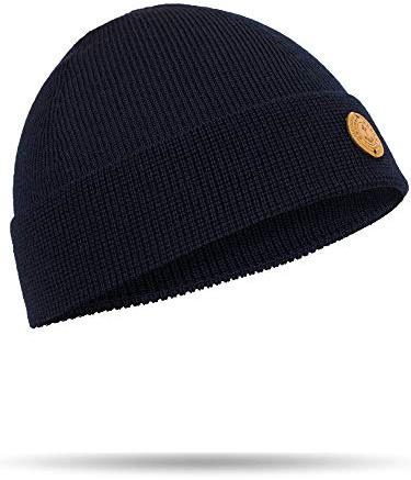 Feinstrick Beanie aus Merino – HANSE - TROYER · HAMBURG · klassische Übergangsmütze | 100 % Merino-Schurwolle | Atmungsaktiv, warm & isolierend | Kratzt nicht, geruchsneutral | Marineblau