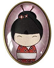 Kokeshi/Poupée Japonaise - Petite broche cabochon verre de 25x18mm