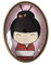 Kokeshi/Poupée Japonaise - Petite broche cabochon verre de 25x18mm