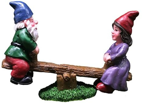 YARCHONN Garden Gnomes figurine Couple Seesaw Ornament Small Resin Statue Dwarf 12cm Garden Accessories for Patio, Yard, Lawn Home Garden Decorations.