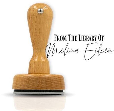 JUST REFINE® Exlibris Stempel Personalisiert - Buch Stempel 'From The Library Of' - Individuell mit deinem Namen (Design 8, 40mm)
