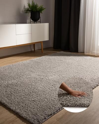 benuta Basic Hochflorteppich Teppich Wohnzimmer Sohari - Hellgrau 250x300 cm - Minimalistischer Look - Weich & Waschbar - Für Schlafzimmer, Flur oder Esszimmer - Geeignet für Fußbodenheizung