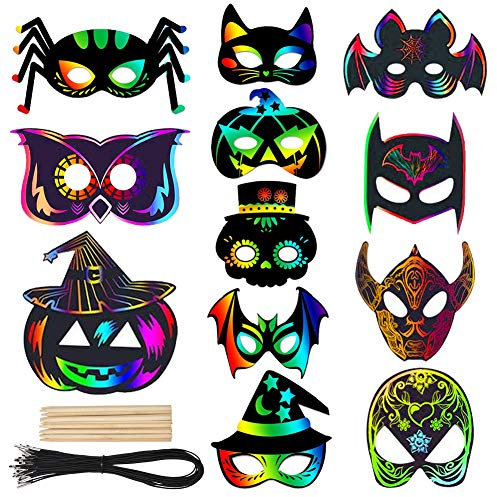 18 pcs Halloween Kratzbilder, Magische Bunte Regenbogen-Scratch-Papierkarte Scratch Crafts Kinder Set mit Bändern Kratzstift Scratch Art zum Basteln für Allerheiligenfest Party Deko DIY Handwerk