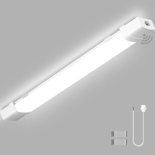 Sararoom LED Feuchtraumleuchte Werkstattlampe 115CM | 40W 4000LM LED Röhre Kellerleuchte - 6500K IP65 Wasserdicht Wannenleuchte Deckenlampe mit Bewegungsmelder für Büro Garage Balkon Flur Treppe Wand
