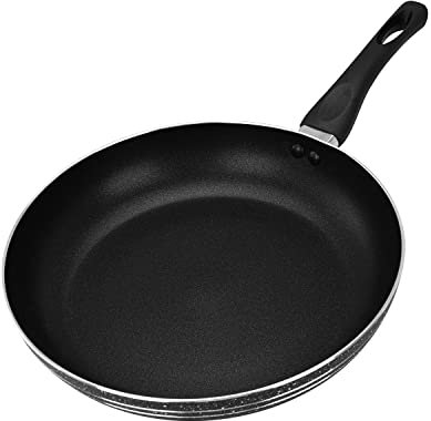 Royalford Fry Pan, 24 Cm - Aluminium Non-Stick Frying Pan Induction Hob Egg Omelet Pan - Saute Pan with 3-Layer Construction & Cool Touch Bakelite Handle, Black, (RF11879)