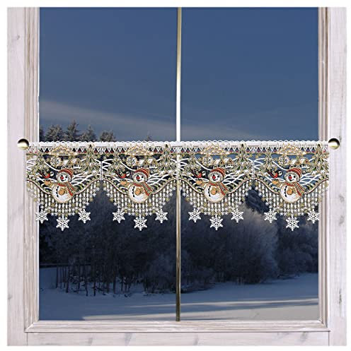 Weihnachts-Feenhausgardine Winterfreunde | Spitzenstickerei Kleiner Schneemann mit Vögelchen | Scheibenhänger mit Winterhäuschen, Tannenbäumen, gestickten Schneeflocken aus Plauener Spitze 22 cm hoch