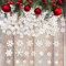 QINERSAW 150 PCS Flocon de Neige Decoration en Bois Ornements de Flocon de Neige en Bois Décorations de Noël pour Sapin Flocon de Neige à Suspendre Décoration de Noël en Bois pour Arbres de Noël