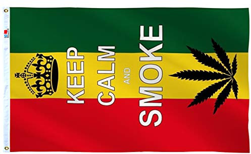 Flagge mit Aufschrift Keep Calm And Smoke, 90 x 150 cm, 100D-Polyester für mittelschwere Außen- und Innenräume, 90 x 150 cm, Marihuana-Blatt, Cannabis-Dekoration, US-Cannabis-Flagge mit 420