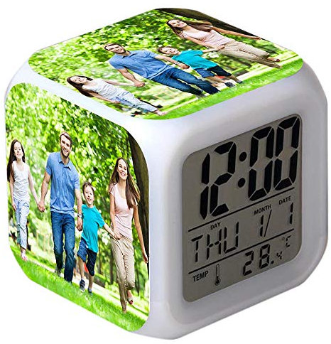 Benutzerdefinierte Foto-Wecker personalisierte Uhr 7-Farben-Nachtlicht LED-Digital-Wecker benutzerdefinierte Bild Digitaler Wecker Zeit und Temperatur Display Schlafzimmer Home Decor Geburtstag